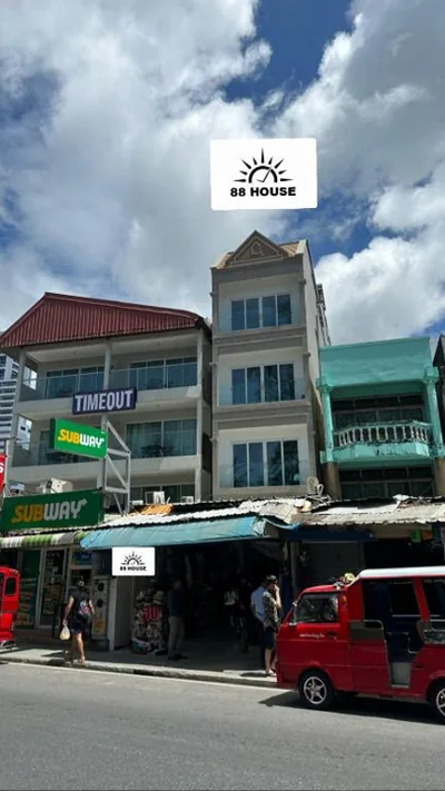 88 House Patong – 写真 16